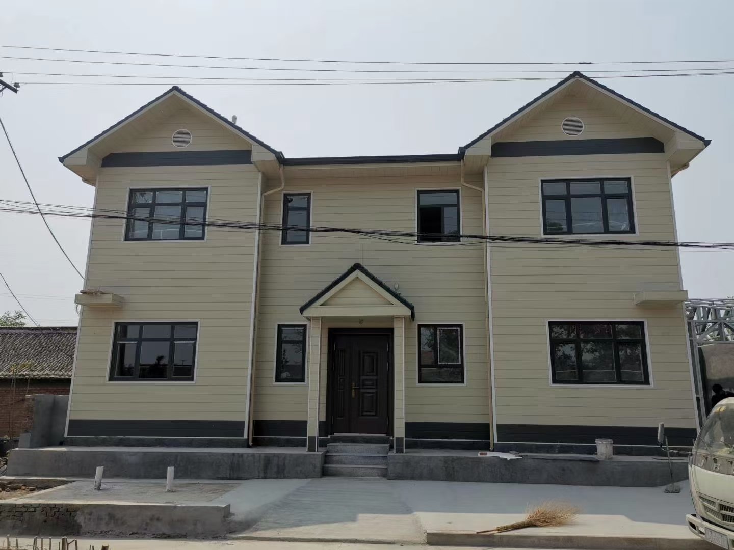 河北唐山某自建房项目-金属雕花板-爱吉姆建材