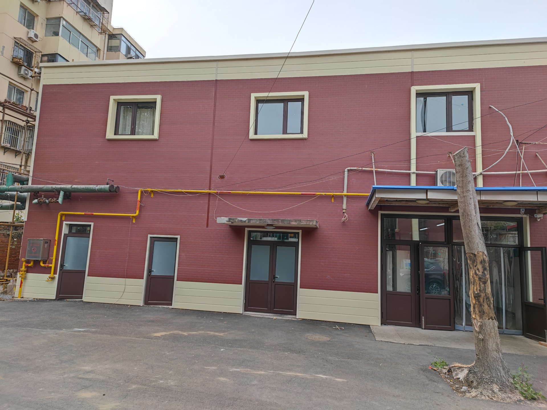 天津南开某医院外墙项目-金属雕花板-爱吉姆建材